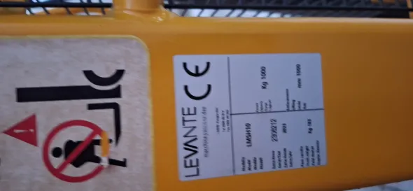Stoccatore Levante portata kg.1000