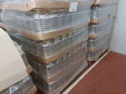 5#5548 Stock bottiglie per confezionamento olio