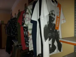 2#7928 Stock di abbigliamento e calzature uomo donna e bambino
