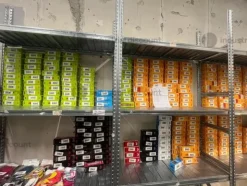 1#10211 Stock di articoli sportivi