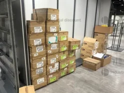 1#10211 Stock di articoli sportivi