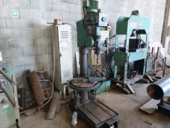 2#7267 Stock di attrezzature dismesse e materiale ferroso