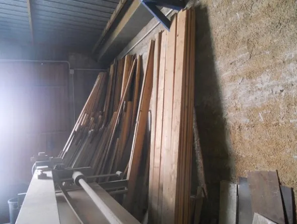 42#6304 Stock di macchinari per la lavorazione del legno