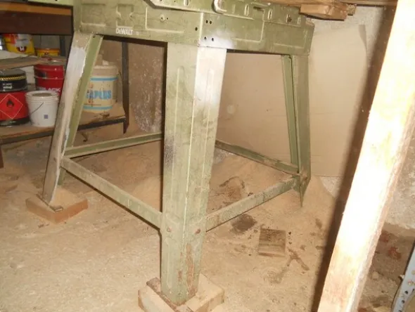 42#6304 Stock di macchinari per la lavorazione del legno