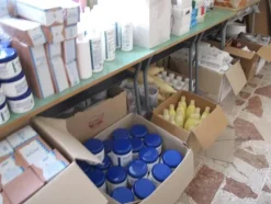 14#2503 Stock di prodotti ed attrezzature per estetista