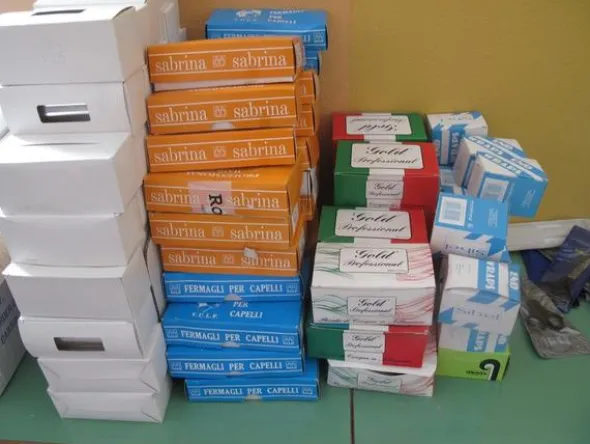 14#2503 Stock di prodotti ed attrezzature per estetista