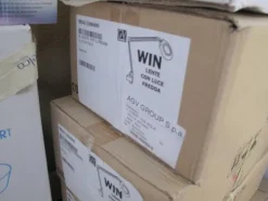 14#2503 Stock di prodotti ed attrezzature per estetista