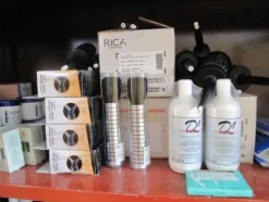 14#2503 Stock di prodotti ed attrezzature per estetista
