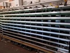 15#10037 Stock di prodotti per ferramenta