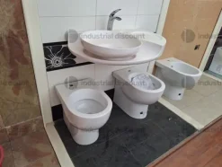 20#10037 Stock di prodotti per ferramenta
