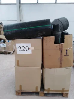 Stock di raccorderia nuova in Polietilene