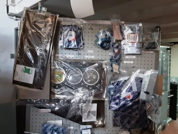 1#6273 Stock di ricambi per veicoli
