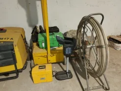 39#7725 Strumenti per lavori stradali fibra ottica