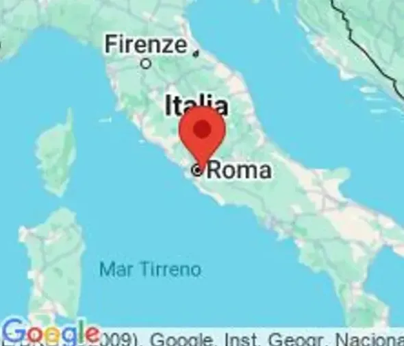 #24434 Struttura commerciale con cortile privato