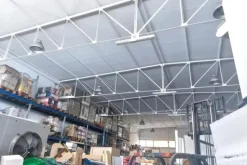 #2537364 Struttura commerciale con cortile carrabile