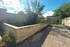 #24843 Struttura direzionale con terrazzi e cortile