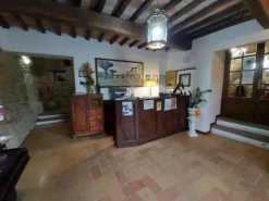 #15016 Struttura ricettiva con centro benessere e campo da golf