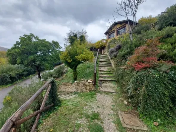 #15016 Struttura ricettiva con centro benessere e campo da golf
