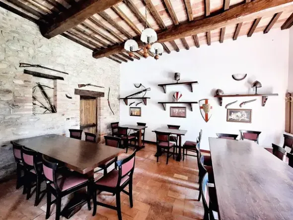 #15016 Struttura ricettiva con centro benessere e campo da golf