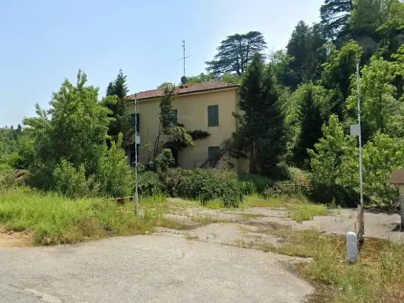 #14662 Struttura ricettiva da ristrutturare