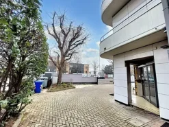#23000 Struttura ricettiva in zona semicentrale