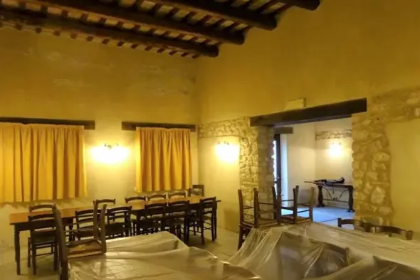 #21432 Struttura ricettiva su cima di montagna