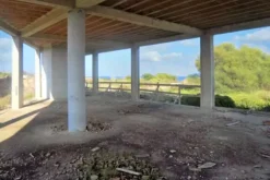 #6745 Struttura turistica in costruzione vicino al mare