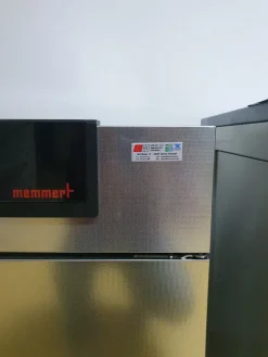 STUFA TERMOSTATICA MEMMERT