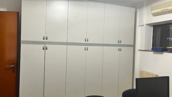 Svendo per cessata attività mobili ufficio