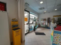 #26040 Tabaccheria con ottimi aggi su strada principale