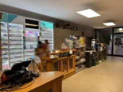 #25213 Tabacchi con elevati aggi in zona di forte passaggio