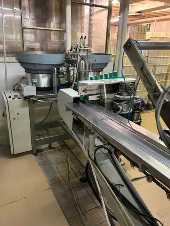 39#8655 Taglia e cuci Gavanna