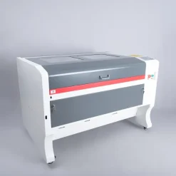 Taglio incisore laser co2 130w legno, plexiglass, etc