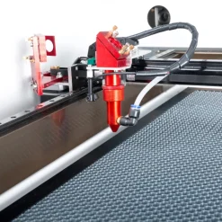 Taglio incisore laser co2 130w legno, plexiglass, etc