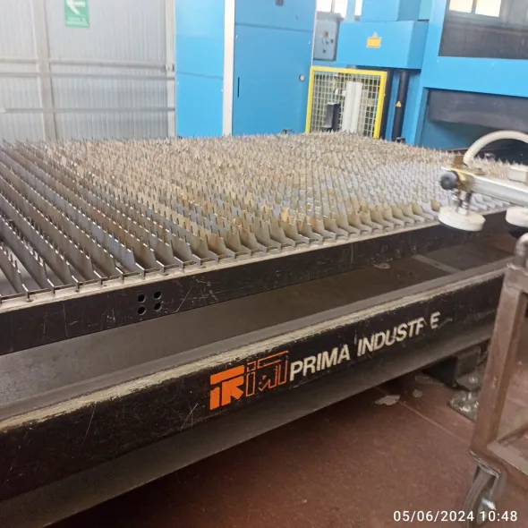 TAGLIO LASER Prima Industria 3000×1500