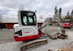 2018 Takeuchi TB225
