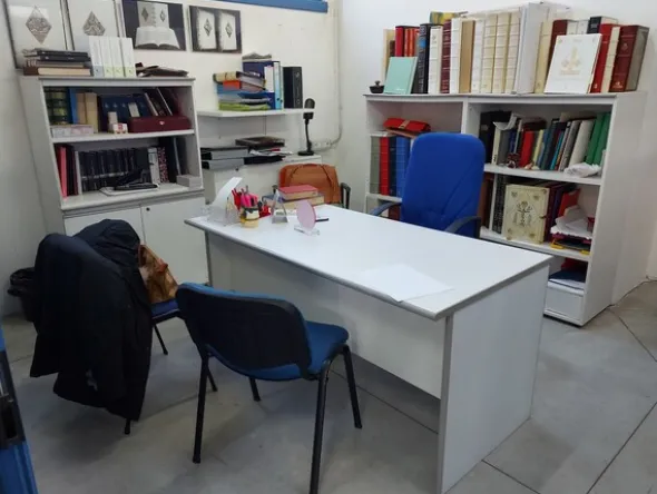 4#7341 Tavoli da lavoro