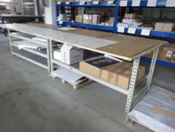 4#7341 Tavoli da lavoro