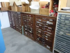 4#7341 Tavoli da lavoro