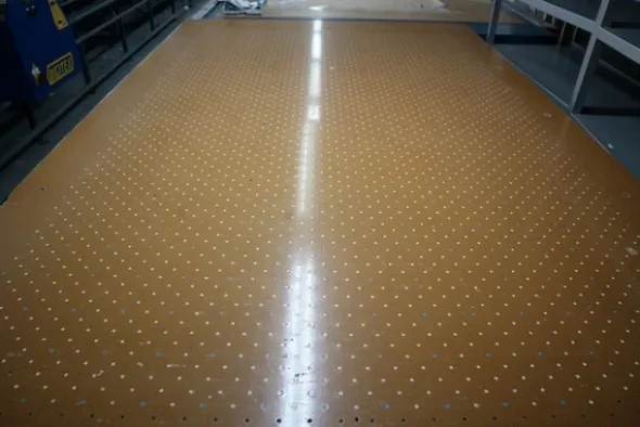 59#7345 Tavolo con spilli per tessuto