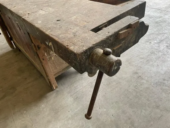 Tavolo falegname banco in legno