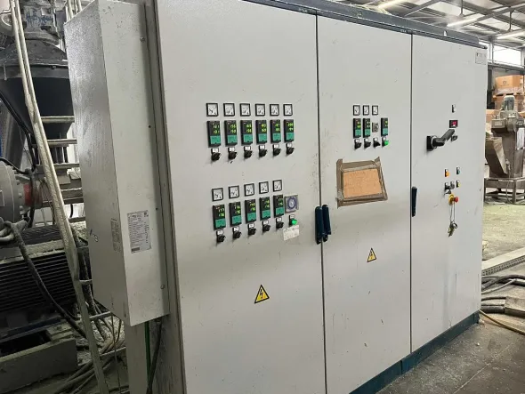 TECNOVA EXTRUSION LINE 130, 37 LD
