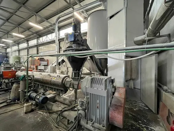 TECNOVA EXTRUSION LINE 130, 37 LD