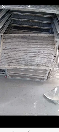 TEGLIE IN ACCIAIO E ALLUMINIO CON CARRELLI