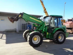 29#5085 Telescopico John Deere