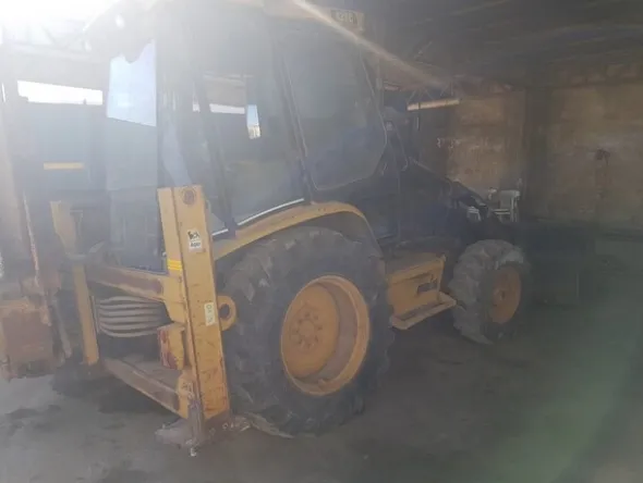 1#5802 Terna Caterpillar 428 C