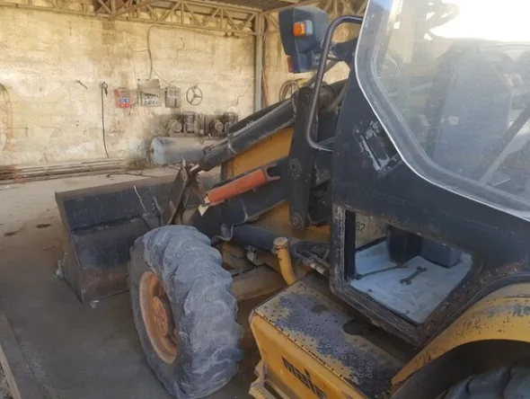 1#5802 Terna Caterpillar 428 C