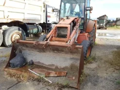 55#4479 Terna gommata Hitachi