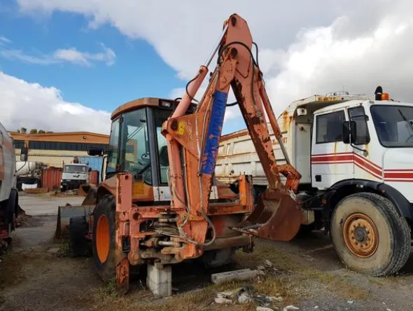 55#4479 Terna gommata Hitachi