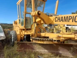 1#7975 Terna gommata Palazzani e Sollevatore con forche Manitou